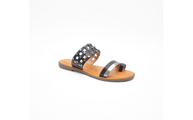 008-F130 Black