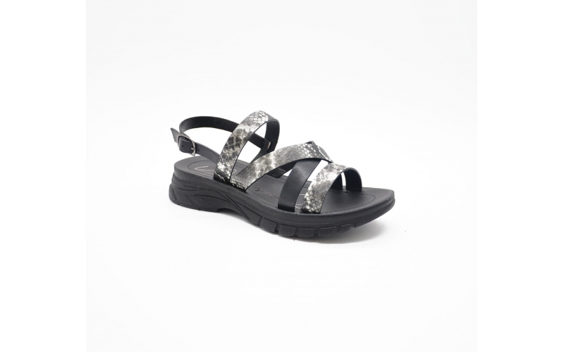 5386-F8 Black