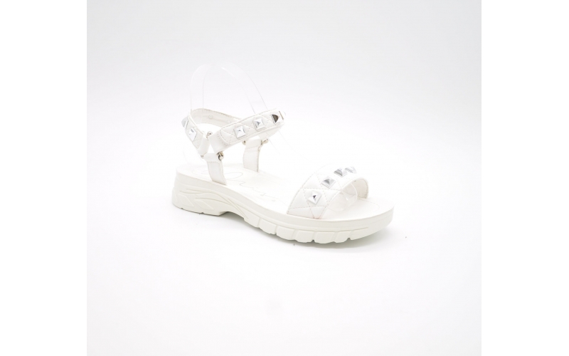 5386-F10 White