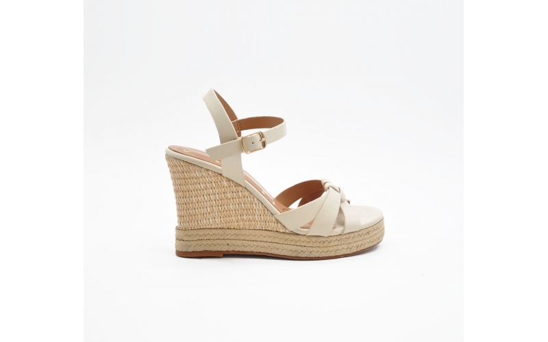 2112-F7 White