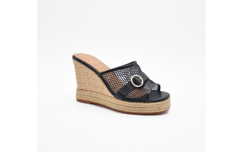 2112-F15 Black