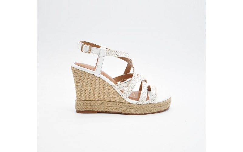 2112-F18 White