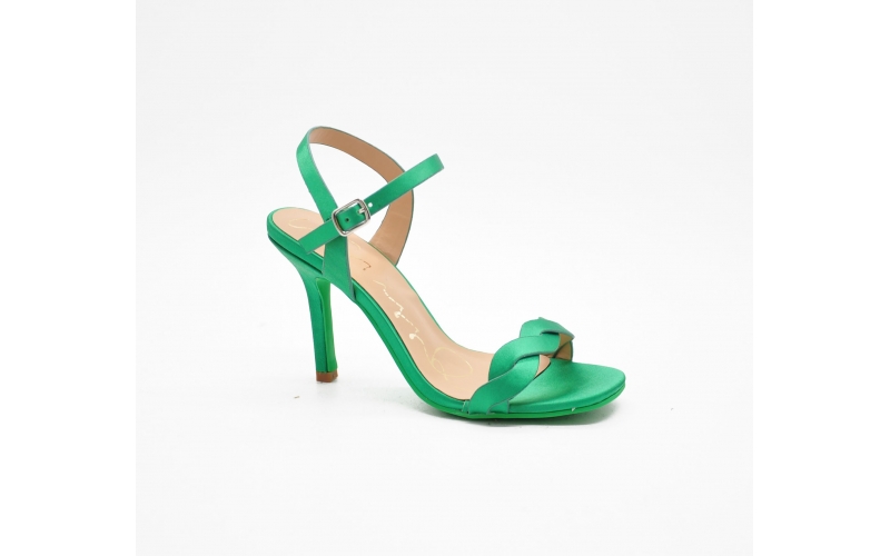 3493A-F42 Green