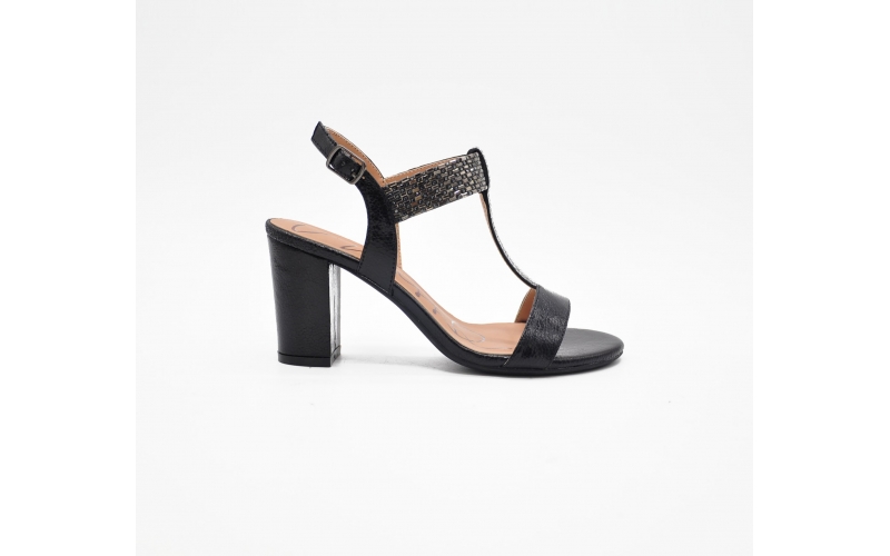 009-F152 BLACK