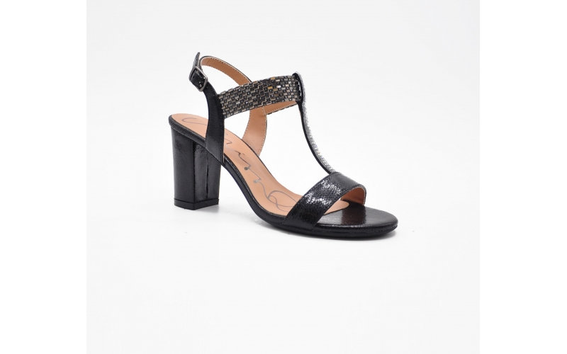 009-F152 BLACK