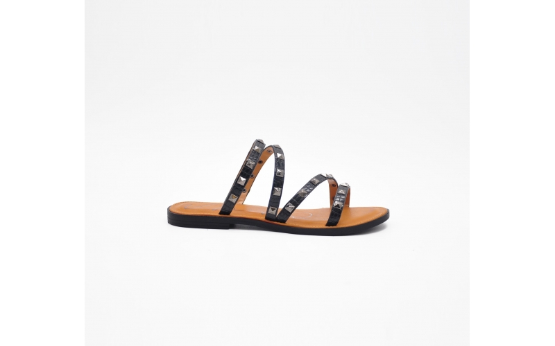 008-F146 Black