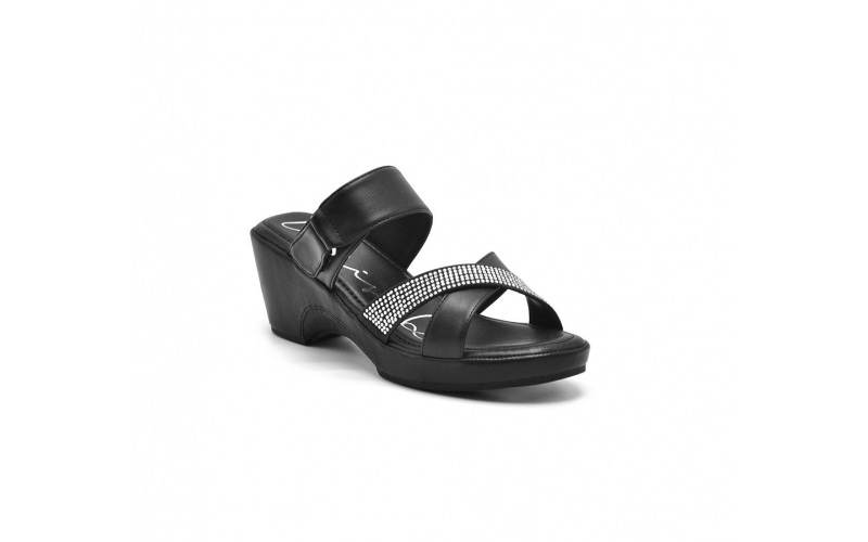 H0082-F10 Black